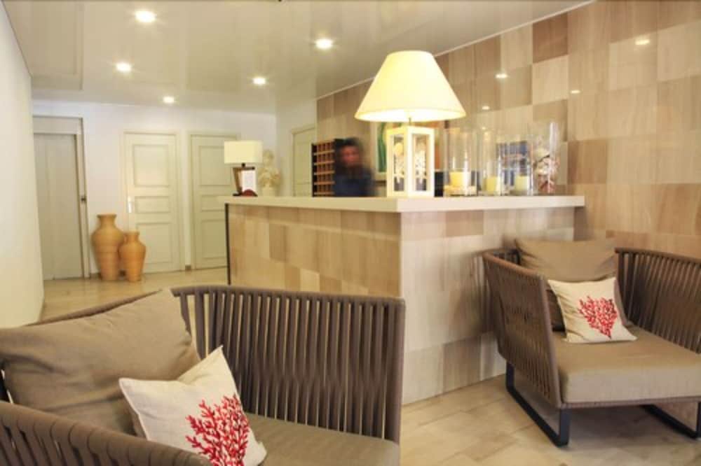 Hotel Le Subrini 13/64