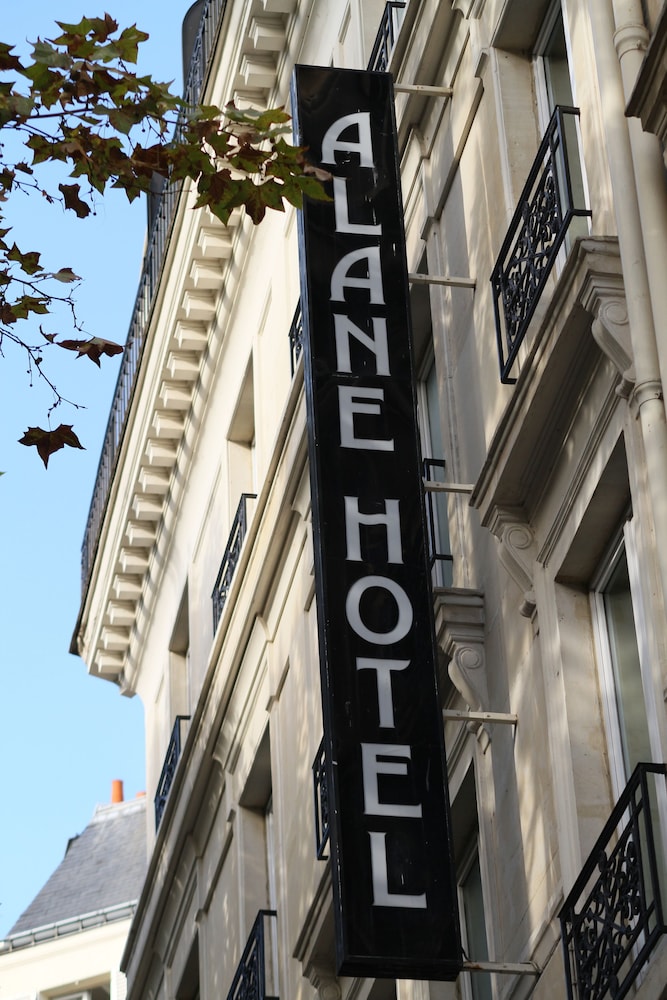 Alane Hotel 3/57