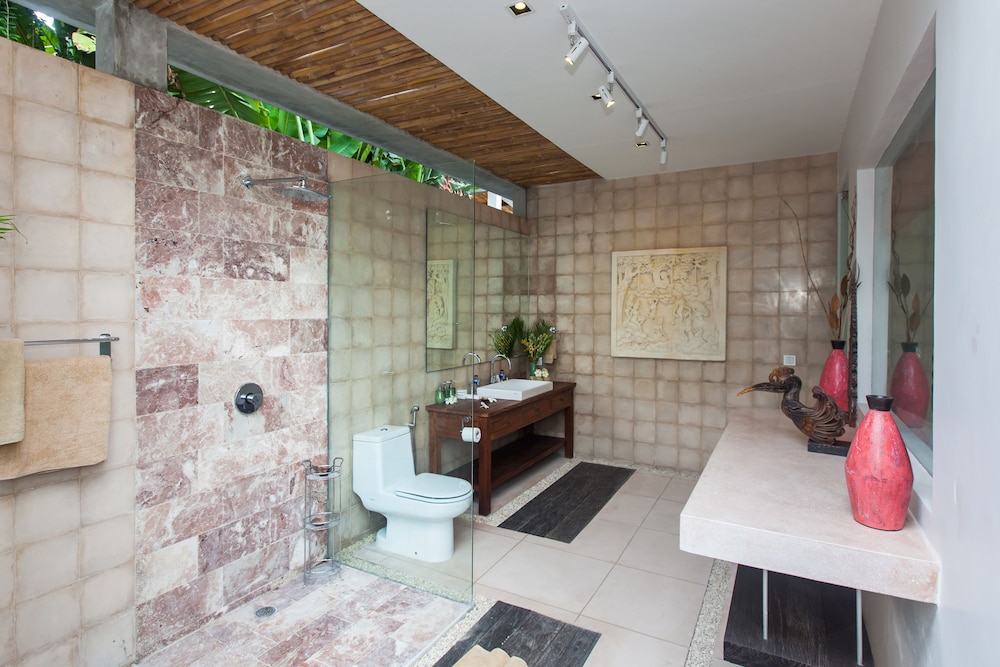 Villa Liang By Nagisa Bali 48/49