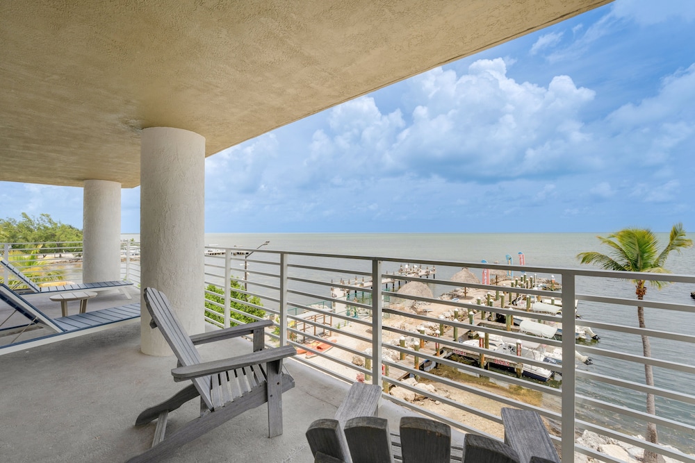 Hadley House Resort 26/64