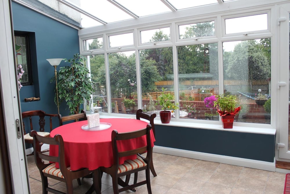 Bay Tree House B B 26/36