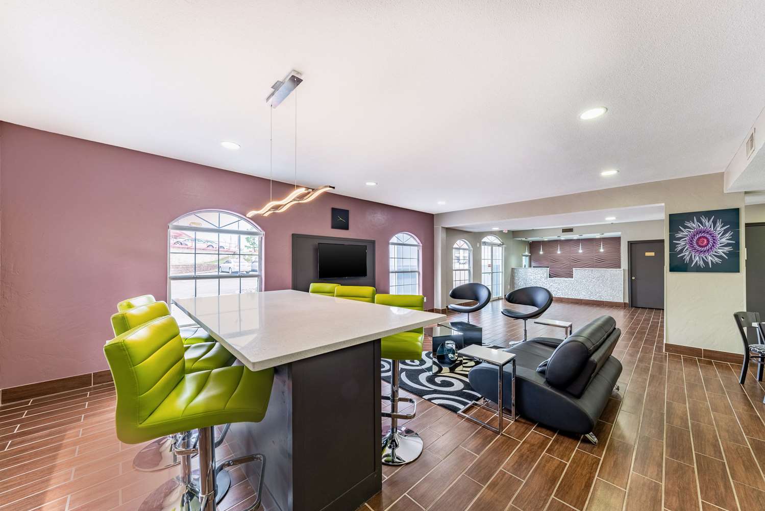 Quality Inn & Suites Canton, TX 4/15