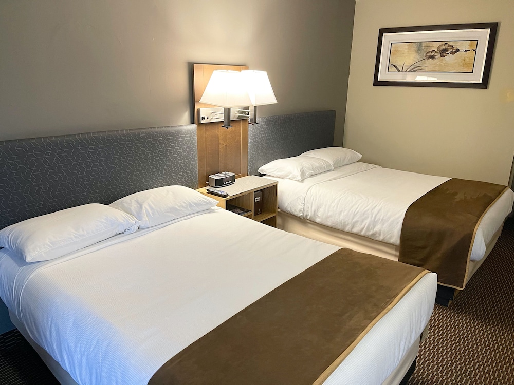 Regency Inn 45/72