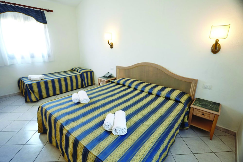Hotel Cala Mirto 22/66