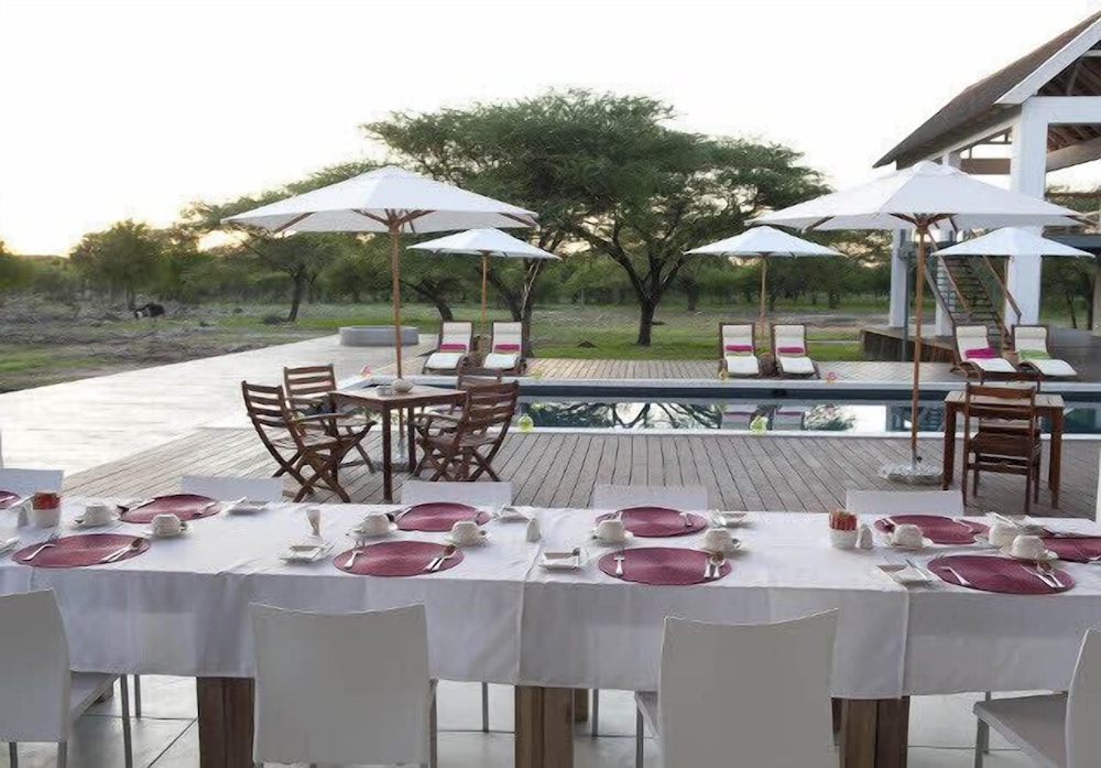 Emanya@Etosha Game Lodge 15/28