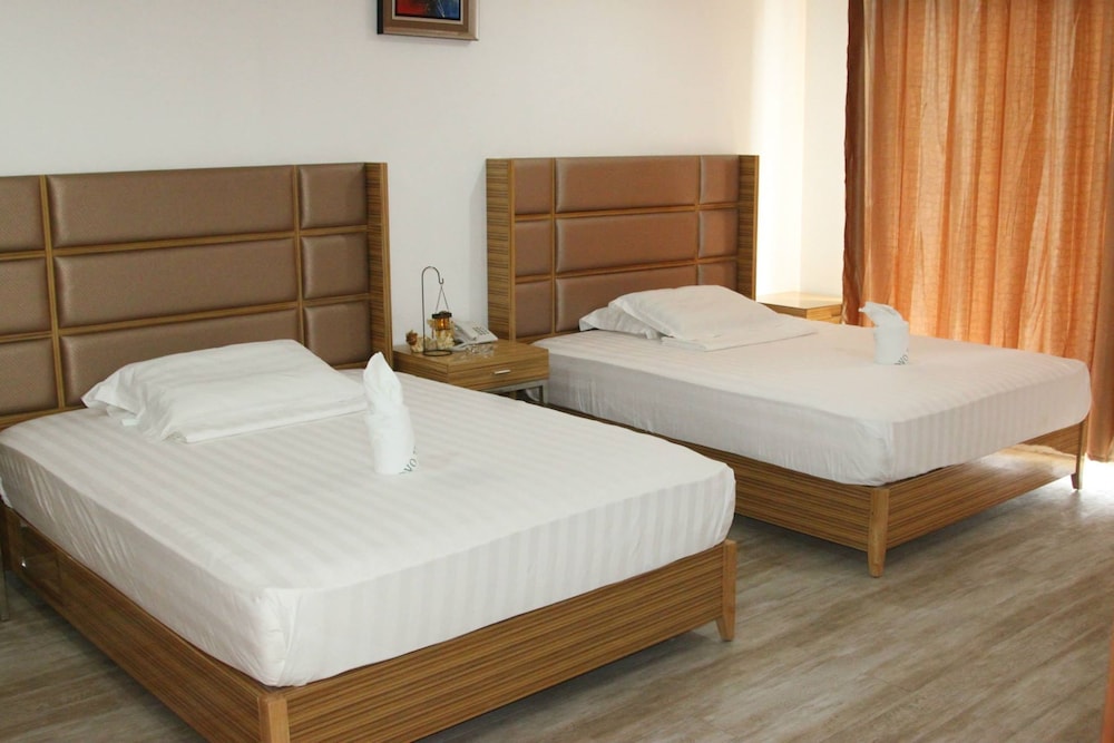 Jeamco Royal Hotel - Palawan 16/58