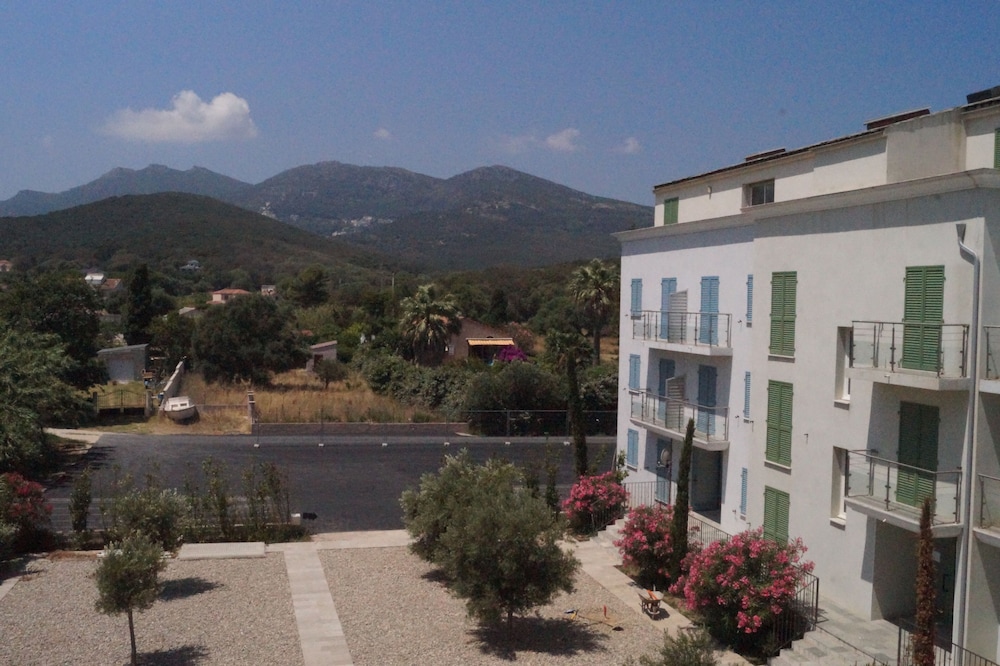Residence Villa Tyrrenia in ROGLIANO