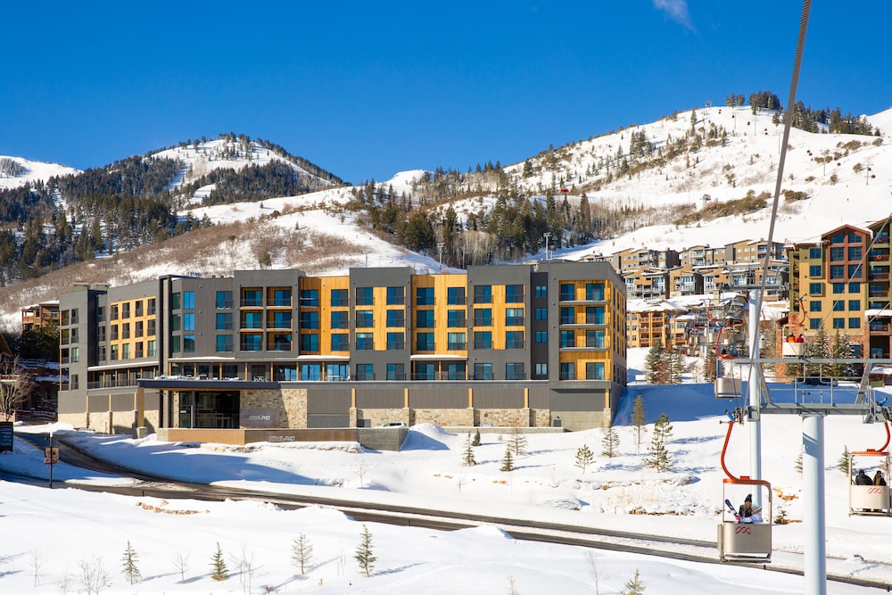 Yotelpad Park City 7/83