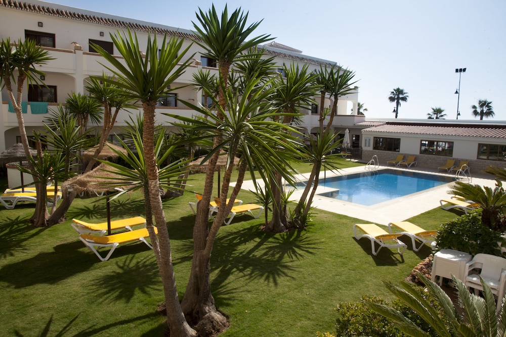 Tarik Hotel 57/63