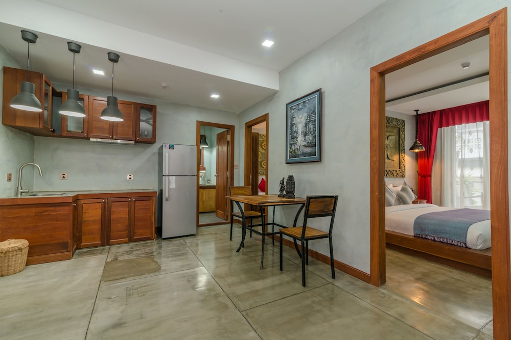 Cambana Residence 32/46