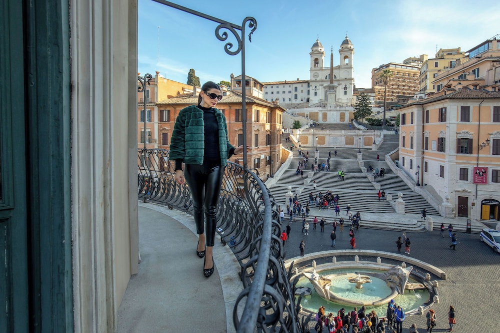 The Inn at the Spanish Steps 88/112