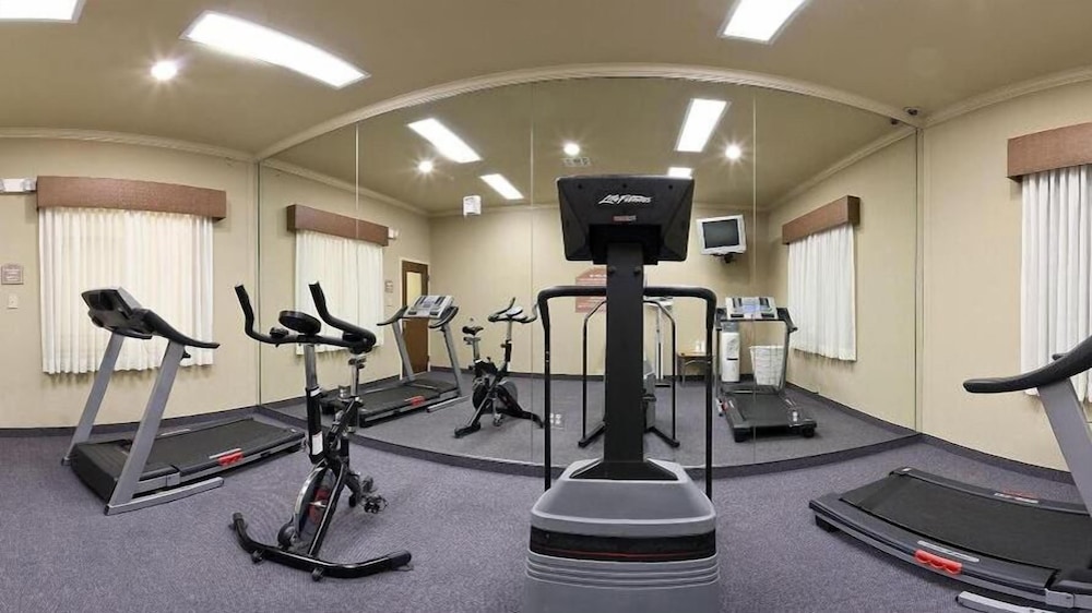 Holiday Inn Express Hotel and Suites La Porte 16/31