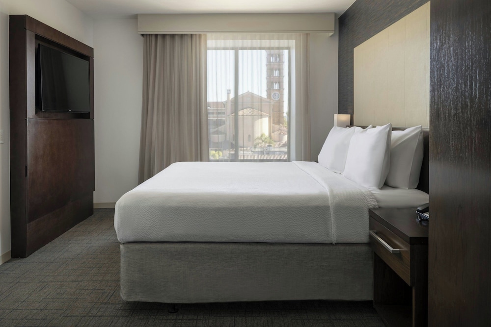 Room at Residence Inn Los Angeles Pasadena Old Town, PASADENA - CA