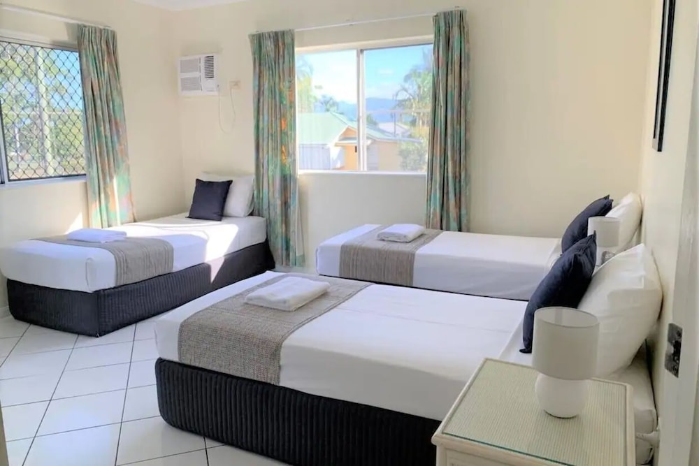 KOALA COURT HOLIDAY APARTMENTS 22/68