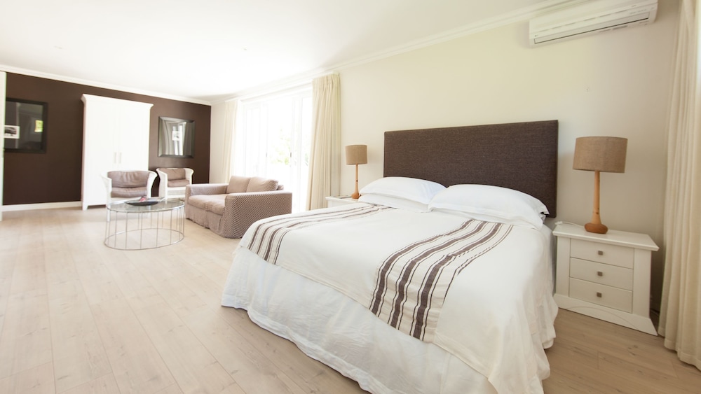 Sea Five Boutique Hotel 13/61