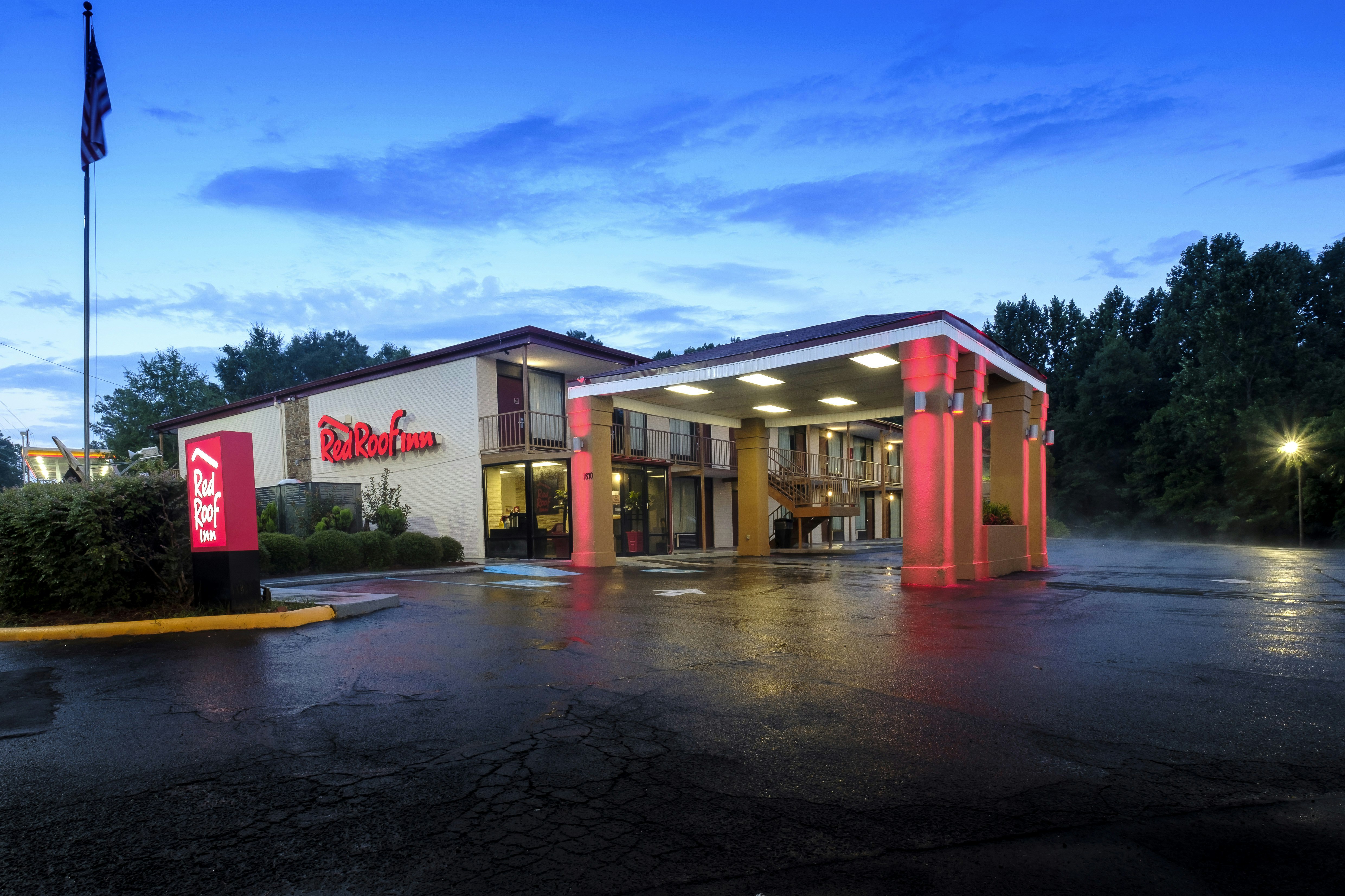 Red Roof Inn West Point 1/7