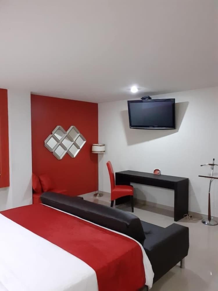 CEO Hotel Business Class 17/28