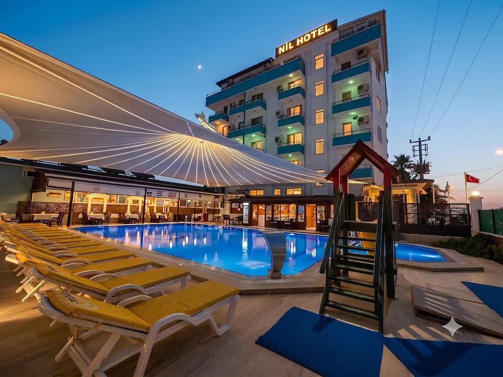 Nil Hotel 5/47