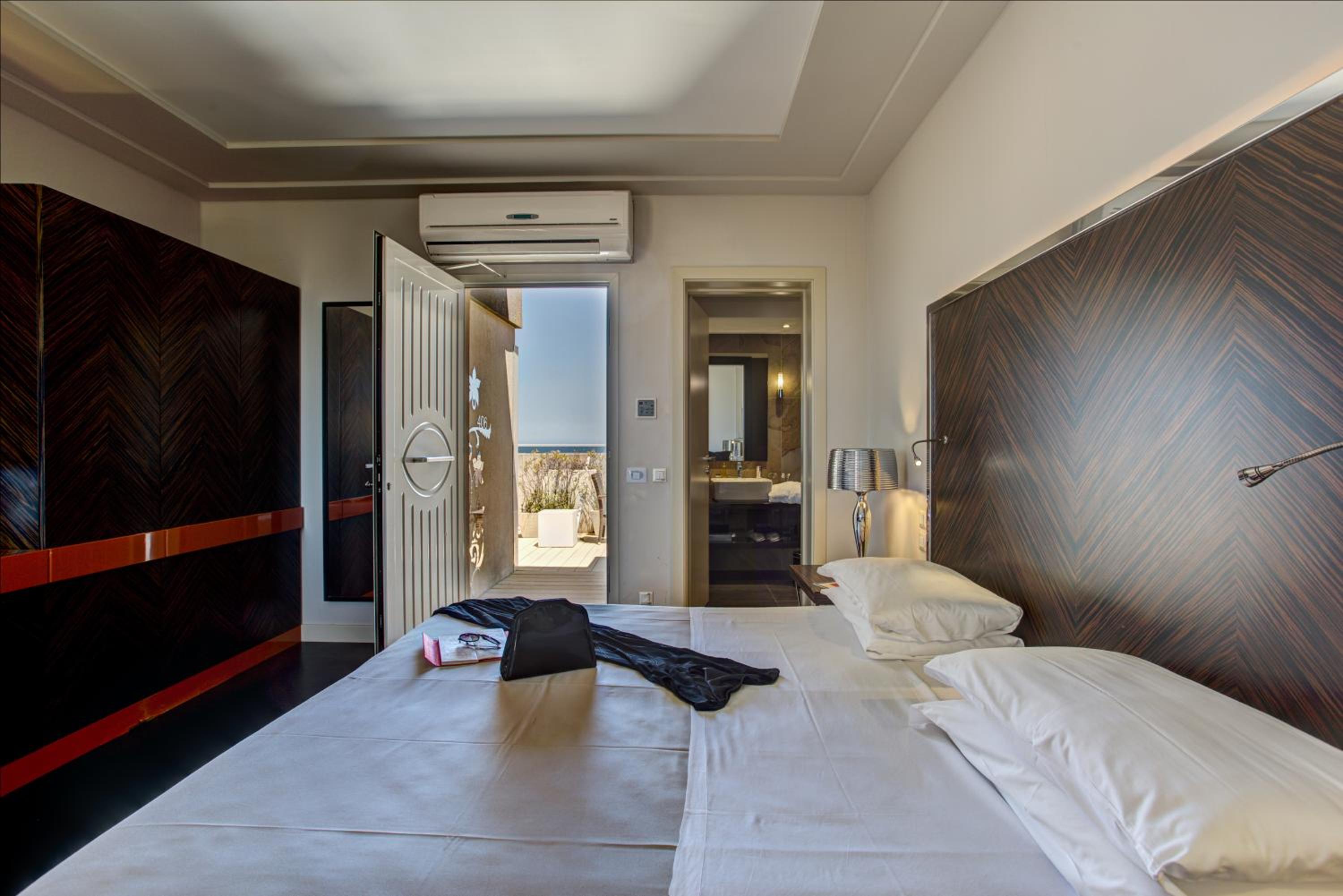 Hotel Byron Rimini 9/50