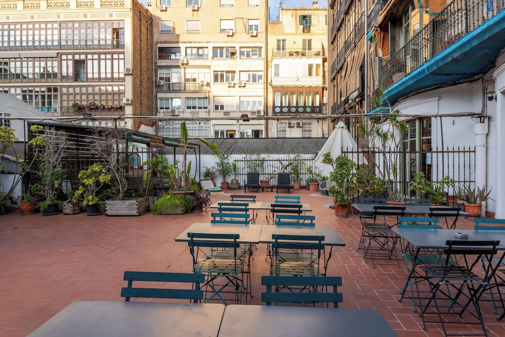 Rodamon Barcelona Hostel 43/56