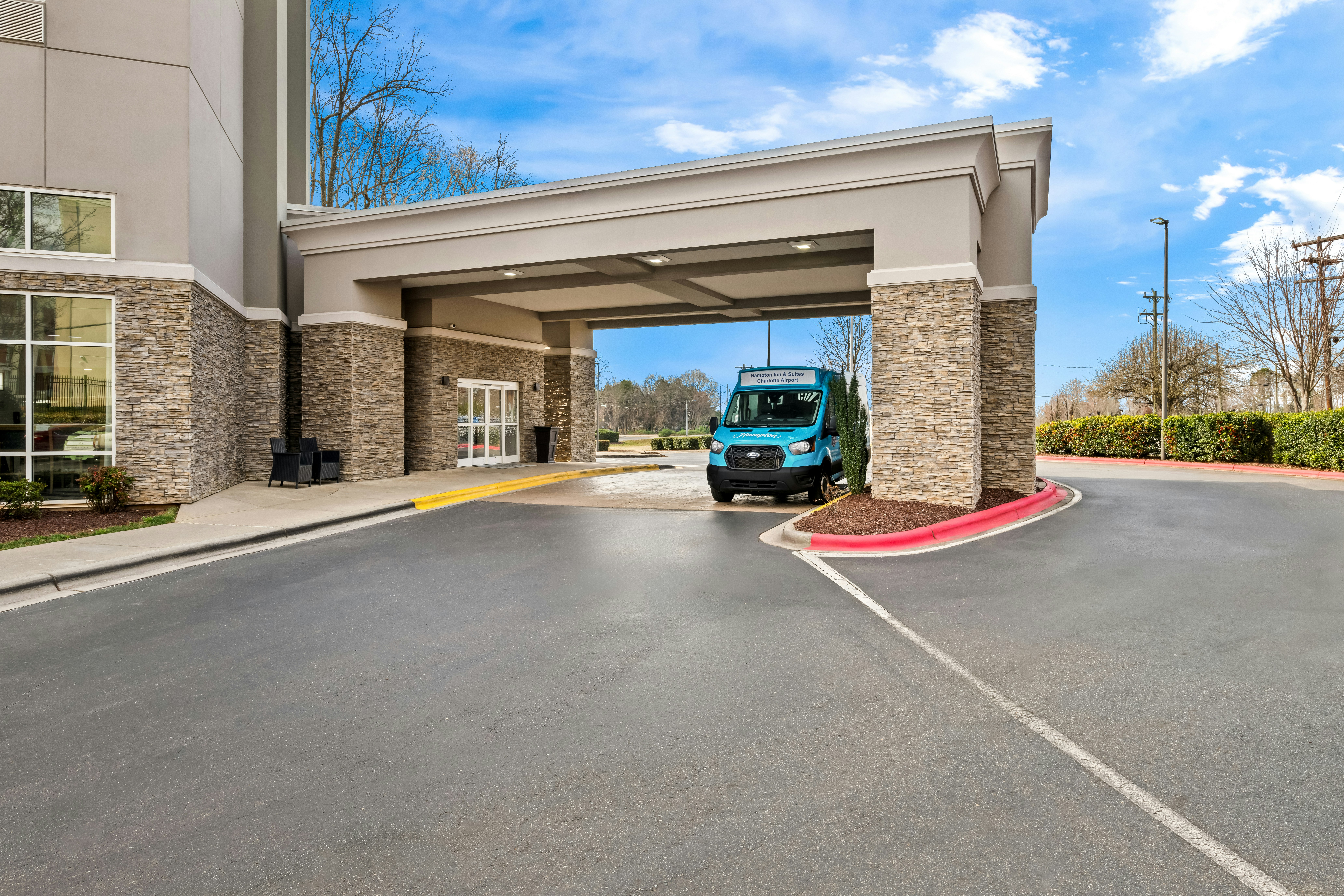 Hampton Inn and Suites Charlotte Airport 52/63