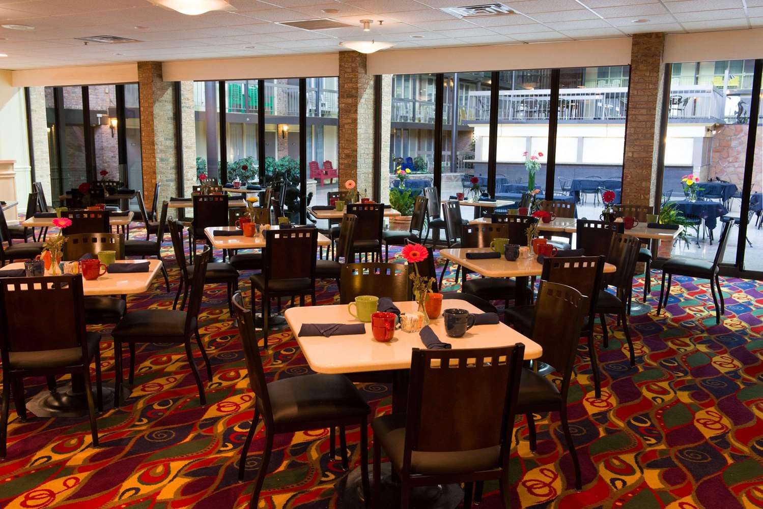 Park Inn by Radisson Sharon, PA 48/51