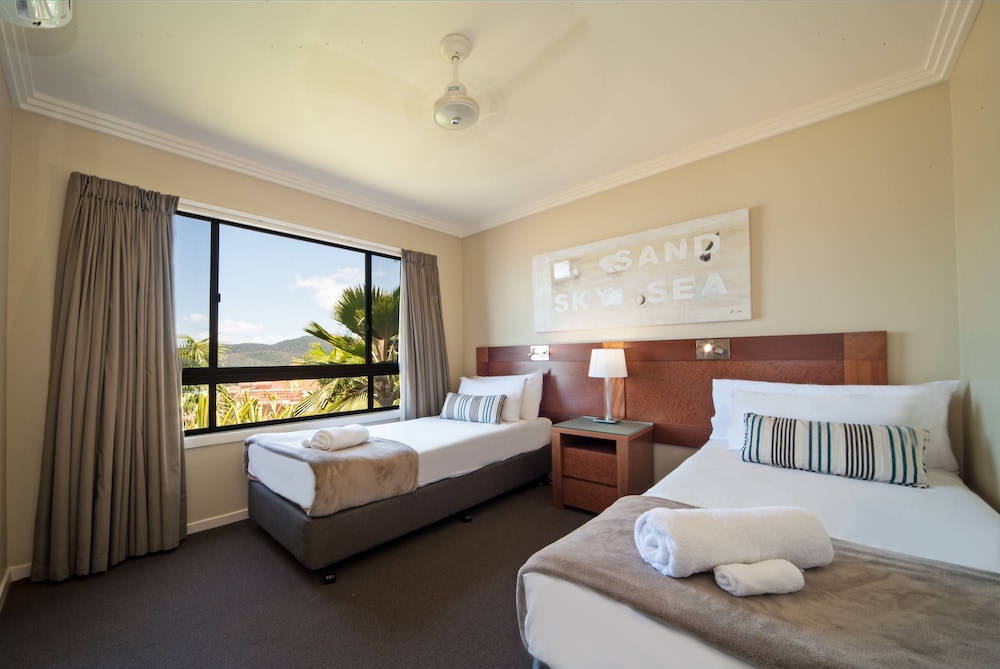 Pinnacles Resort Amp Spa 62/76