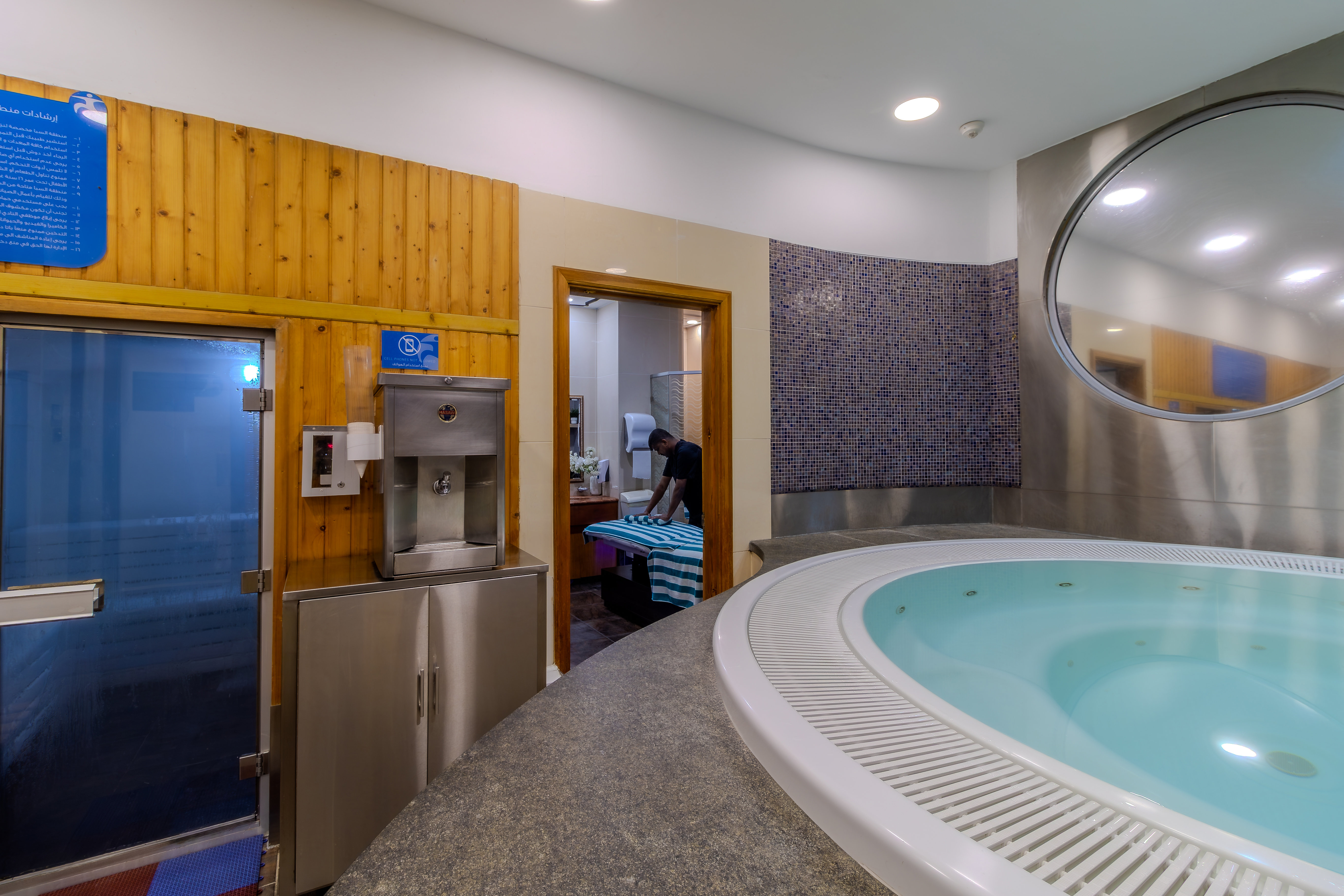 Holiday Inn Kuwait 44/79