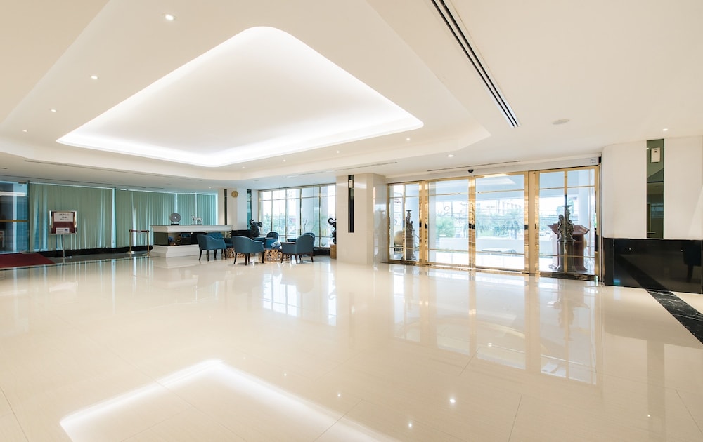 Siam Mandarina Hotel Formerly Grand Inn Come Hotel Suvarnabhumi Airport 11/74