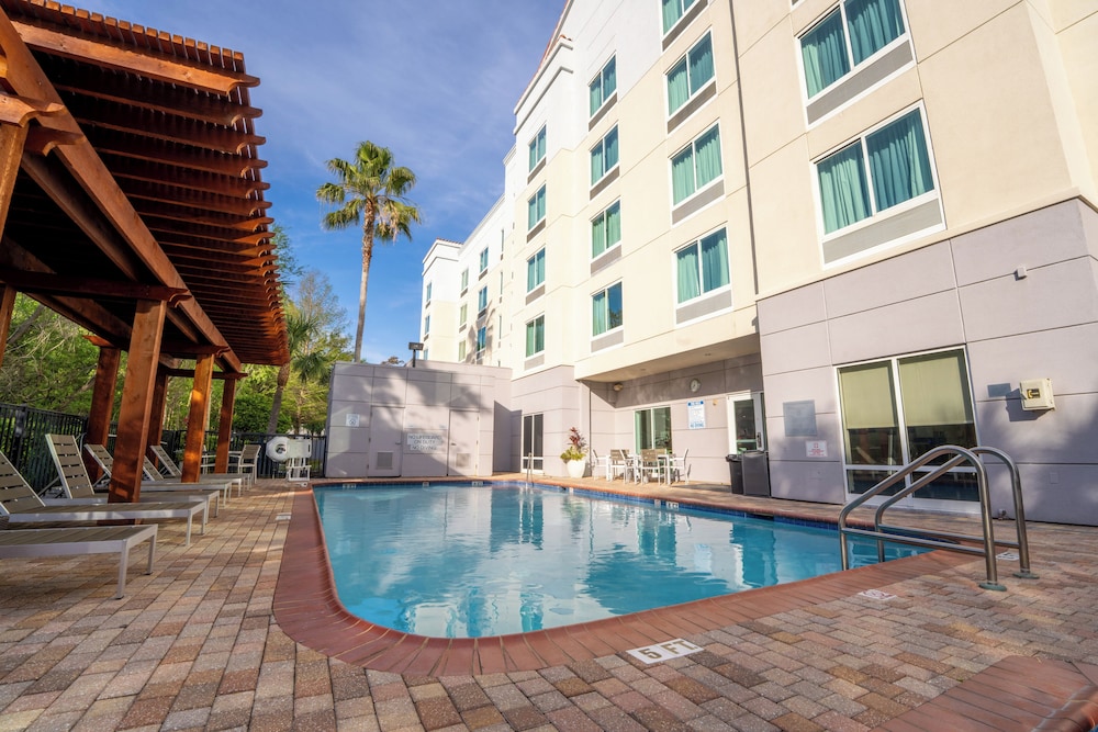 Fairfield Inn Suites Jacksonville Butler Boulevard 5/50