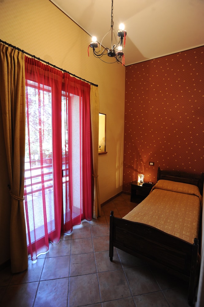 Hotel Alle Pendici 13/29