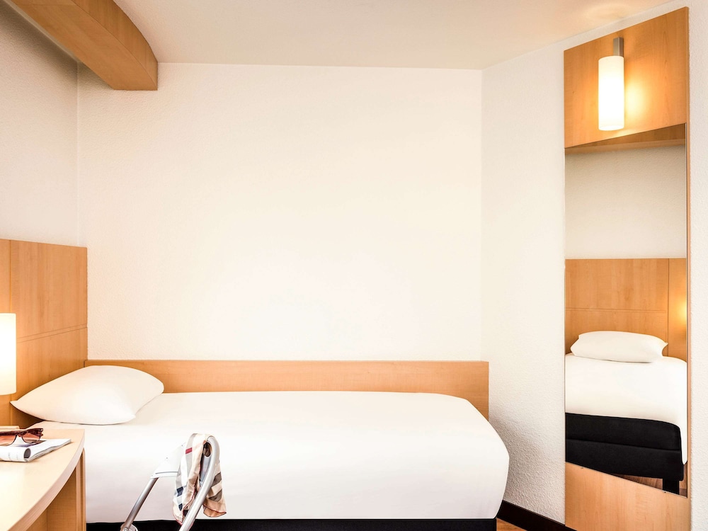 Ibis Paris 17 Clichy Batignolles 31/75