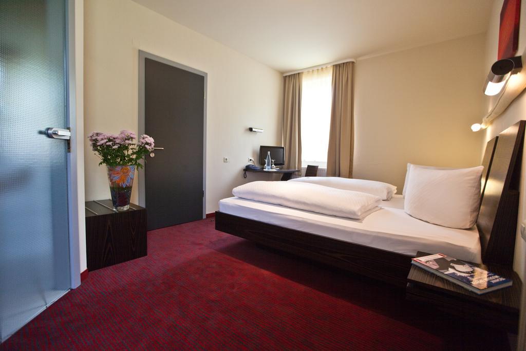 Hotel Speyer am Technik Museum 14/28