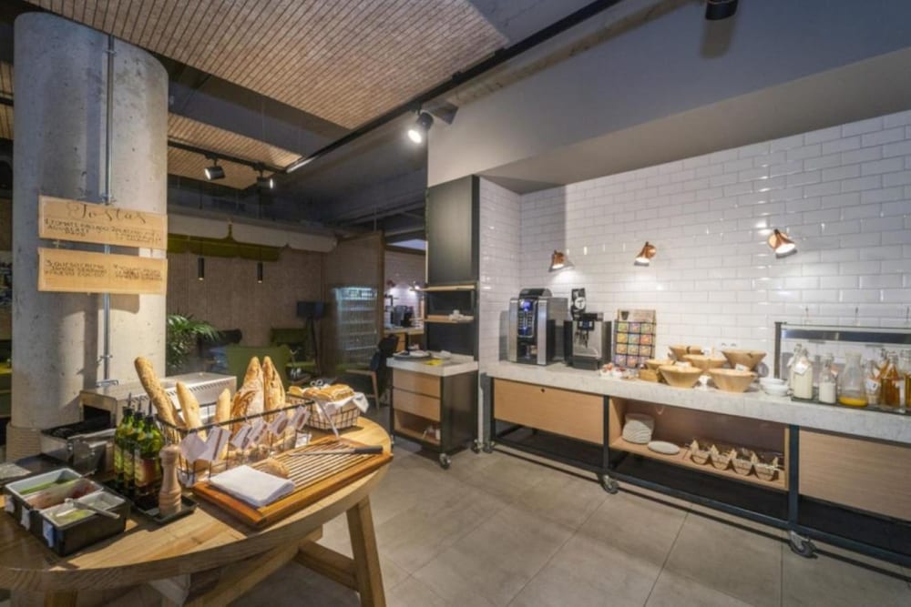 ARTIEM Madrid Hotel 56/63