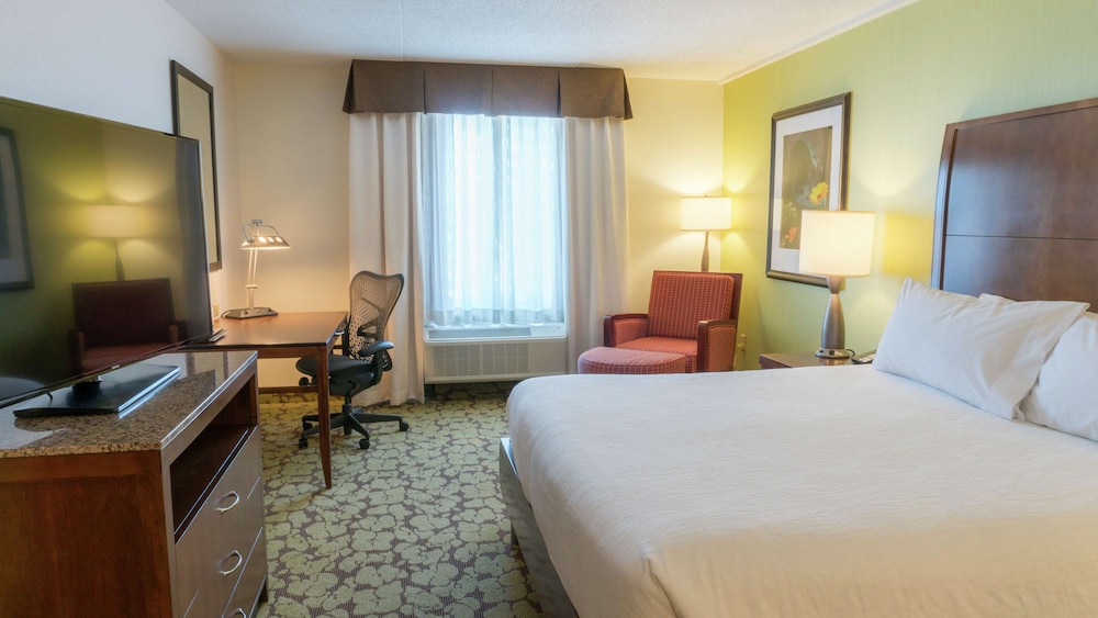 Hilton Garden Inn Plymouth, MI 10/42