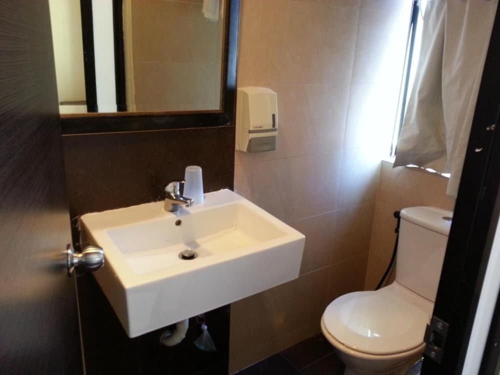 The Quay Hotel Little India 47/50