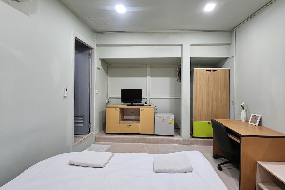 Freesia Saladaeng Silom Apartment 19/36