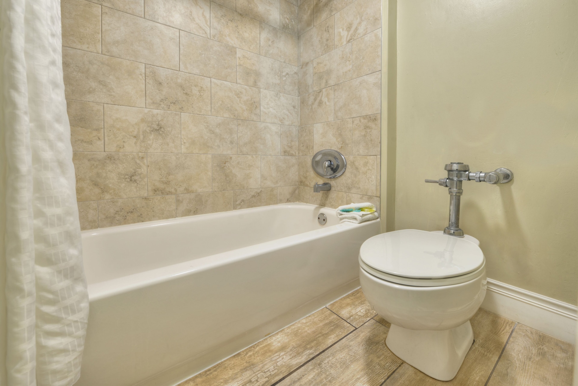 Select, 2 Queen Beds, Ocean Front, El Caribe Resort & Conference Center 4/4