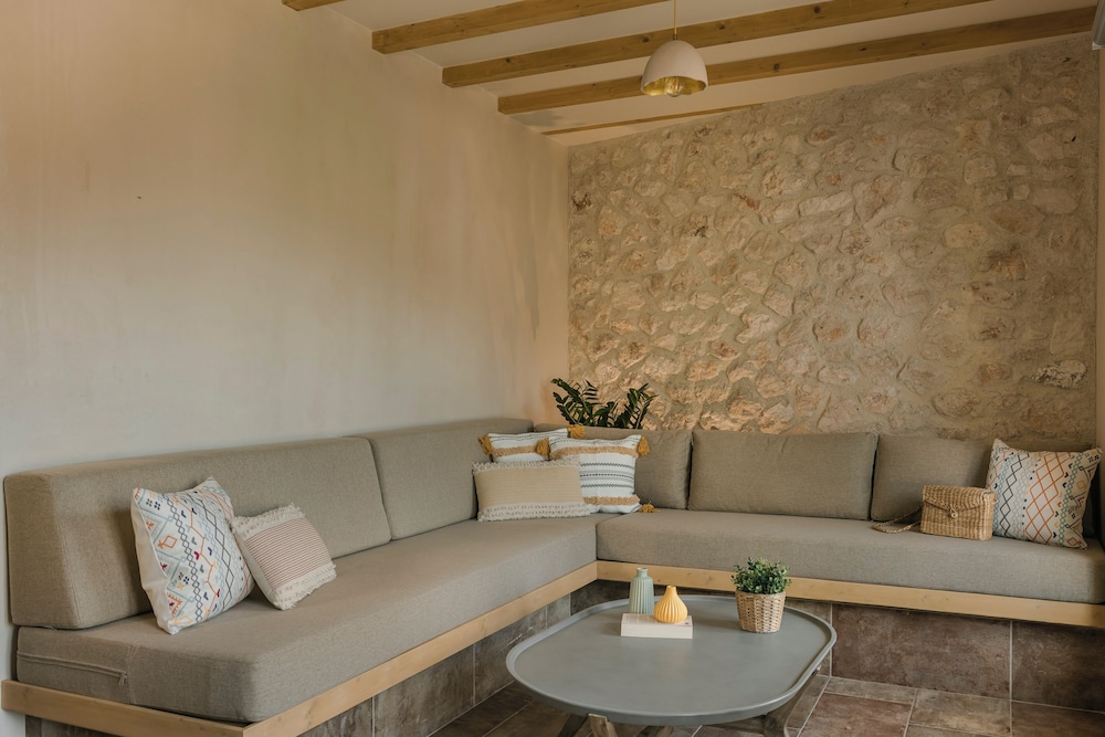 Chromata Assos Villas Kefalonia 43/63