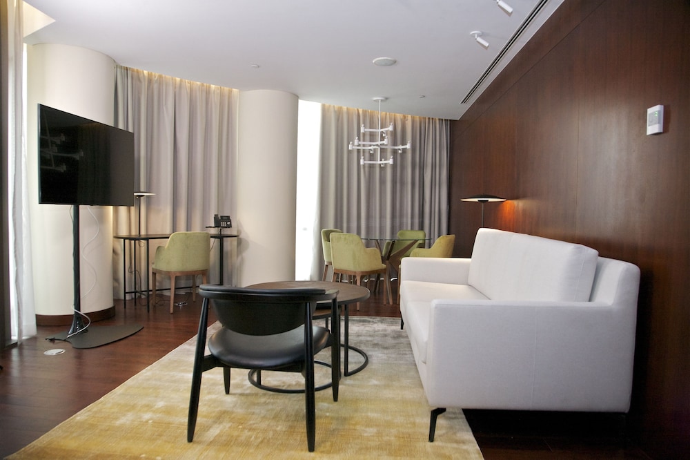 Hotel Continental Horizonte 18/45