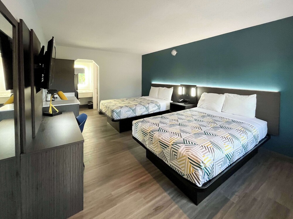 Room at Studio6 Suites Lafayette, IN, LAFAYETTE - IN