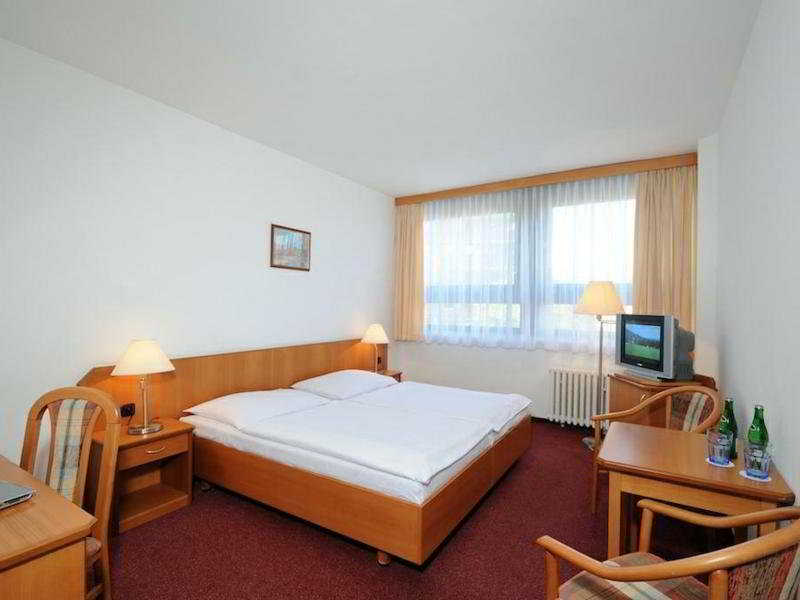 Congress and Wellness Hotel Olsanka Superior 8/42