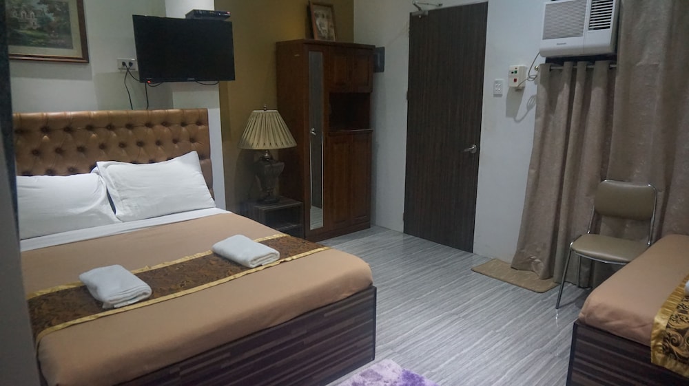 Zanrock Microhotel 10/62