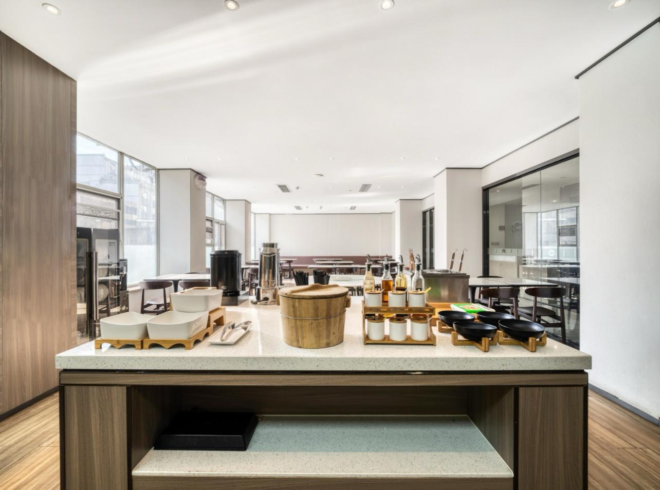 Hanting Hotel Hangzhou Wulinmen 34/46