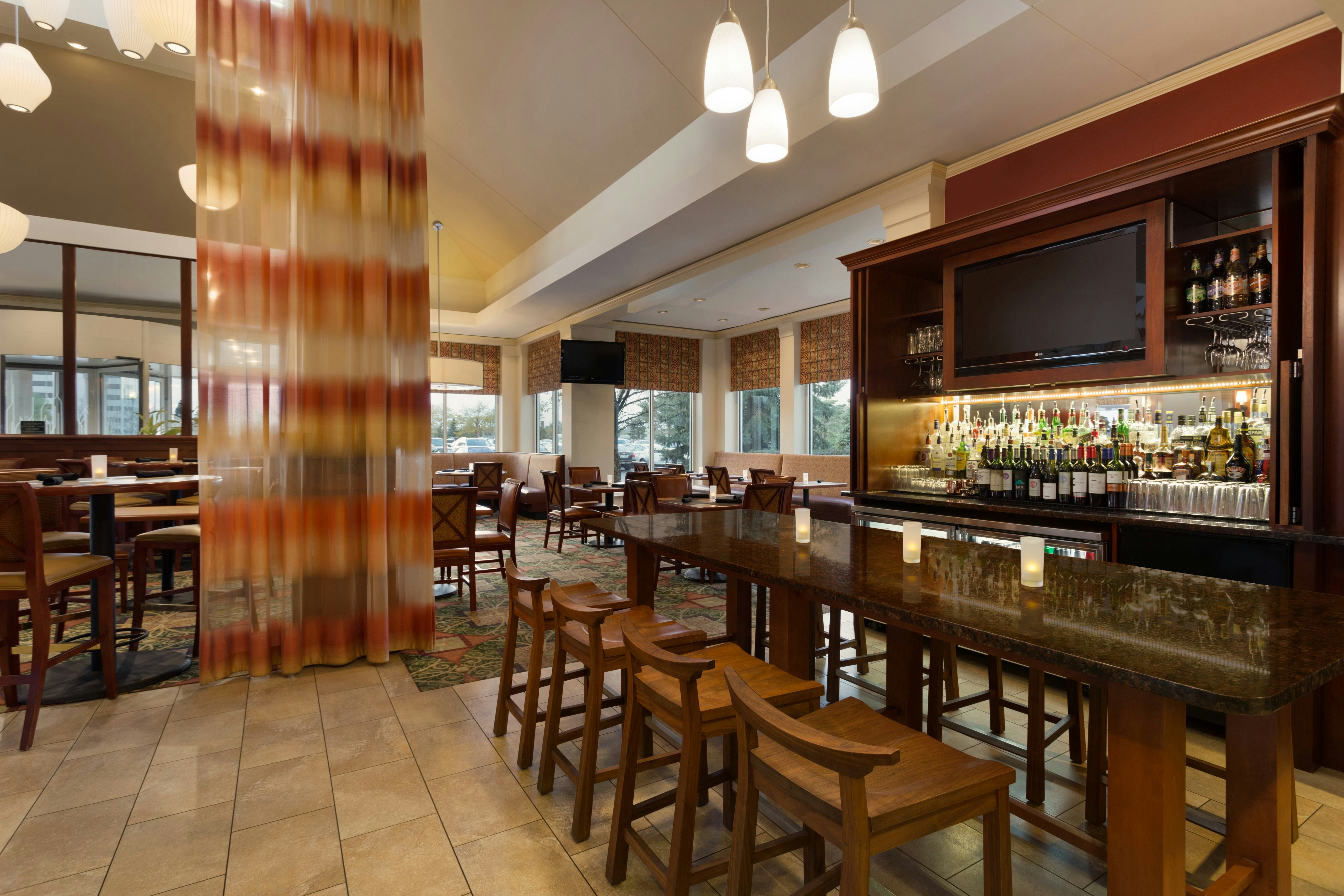 Hilton Garden Inn Chicago/Oakbrook Terrace 4/11