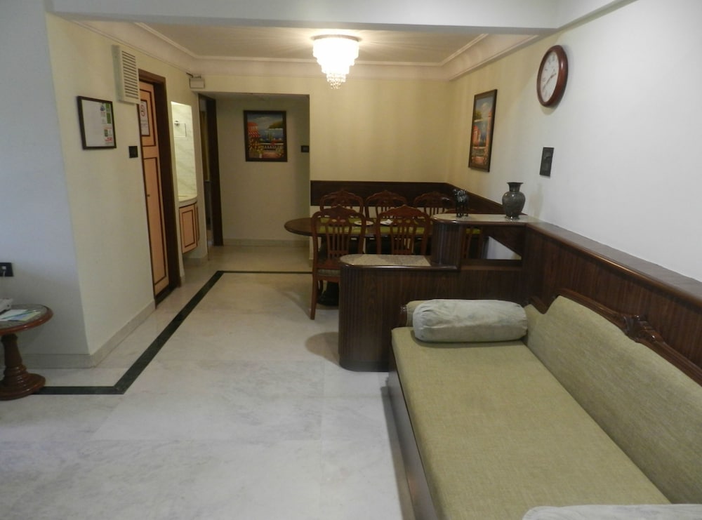 Regenta Place The Emerald 29/50