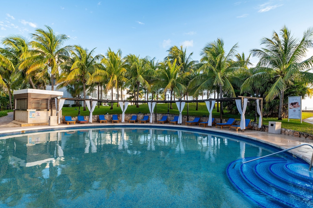 Hotel Dos Playas Faranda Cancun 10/50