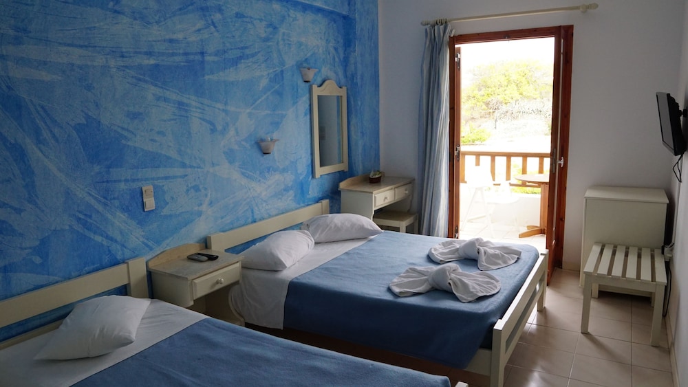 Eri Hotel 17/62