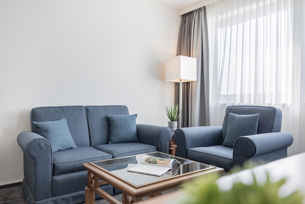 Select Hotel Russelsheim 42/82