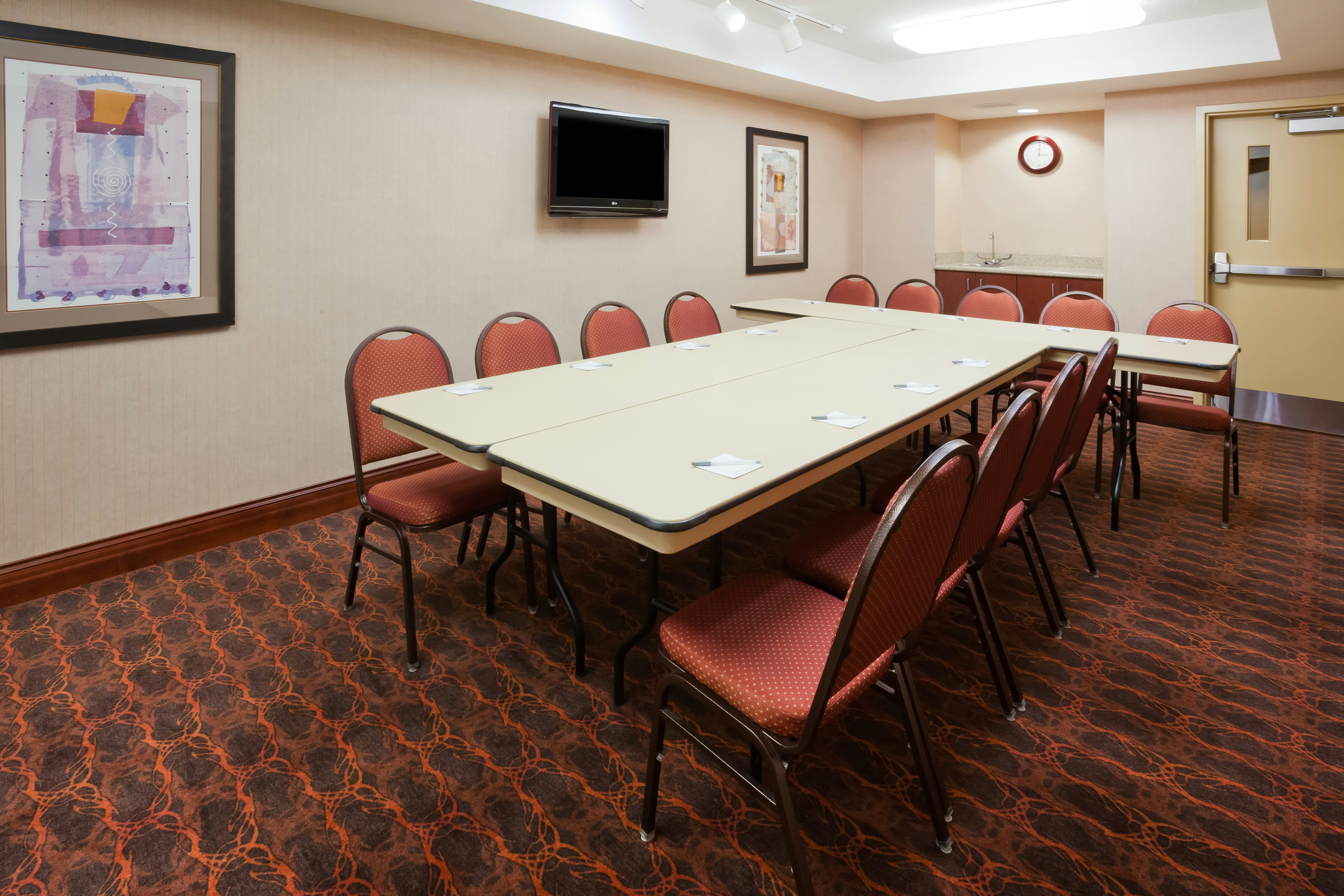 Hampton Inn Fairmont 51/54